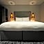 1820 Boutique Rooms & Suites