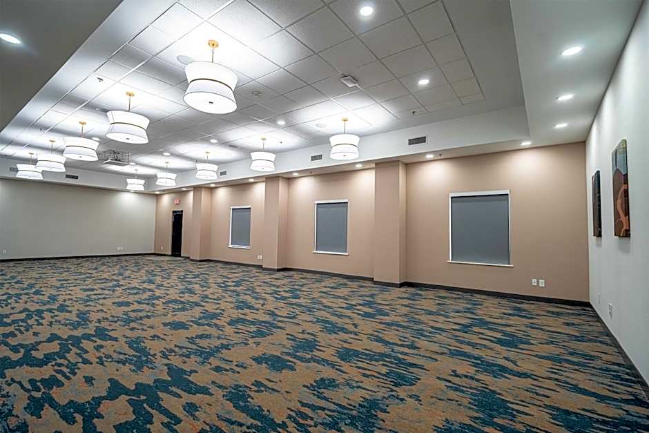 Hampton Inn & Suites Mission