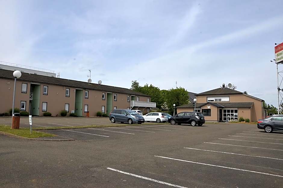 Fasthotel Le Mans Nord FH CONFORT