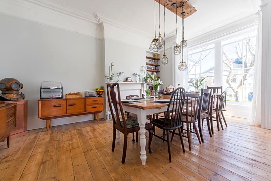 Holbein House B&B – Penzance