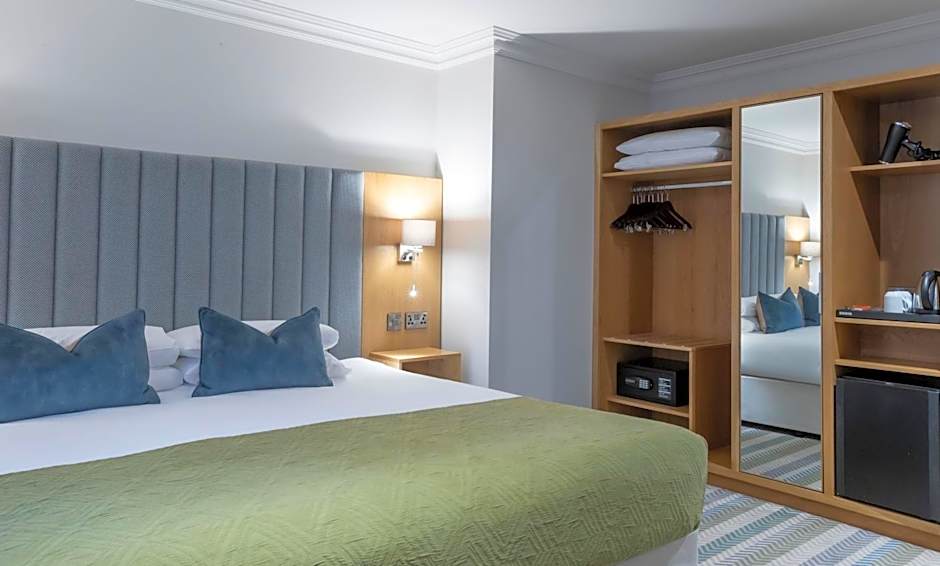 Photo 1 of 4 of Double Room