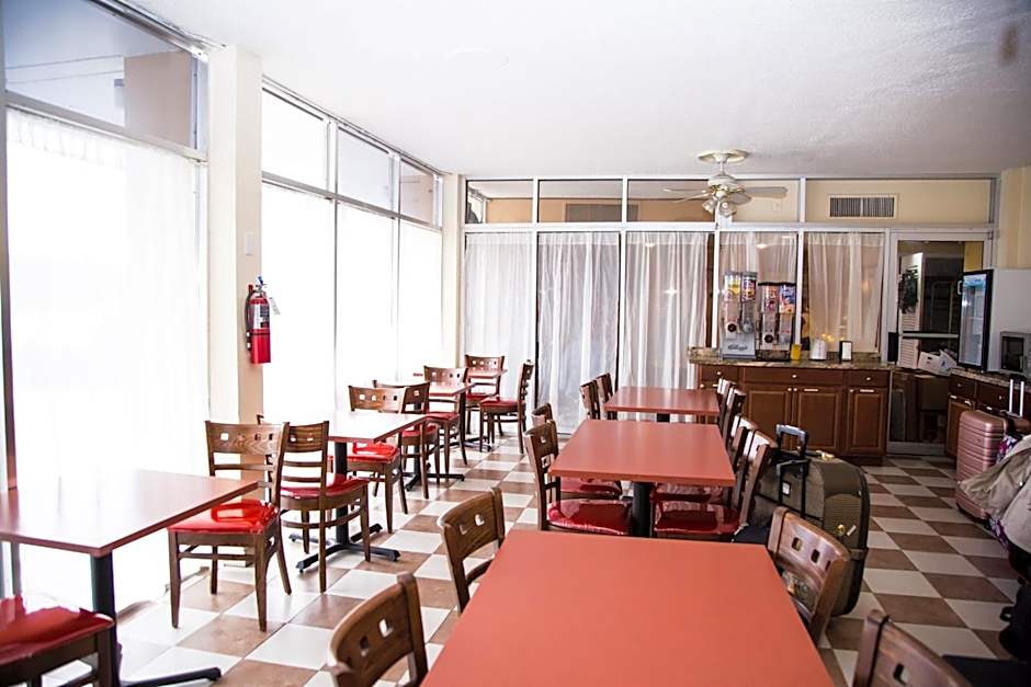 Days Inn by Wyndham Alexandria South