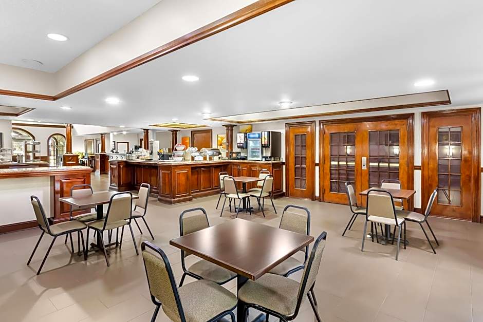 Comfort Suites Sumter near Shaw AFB