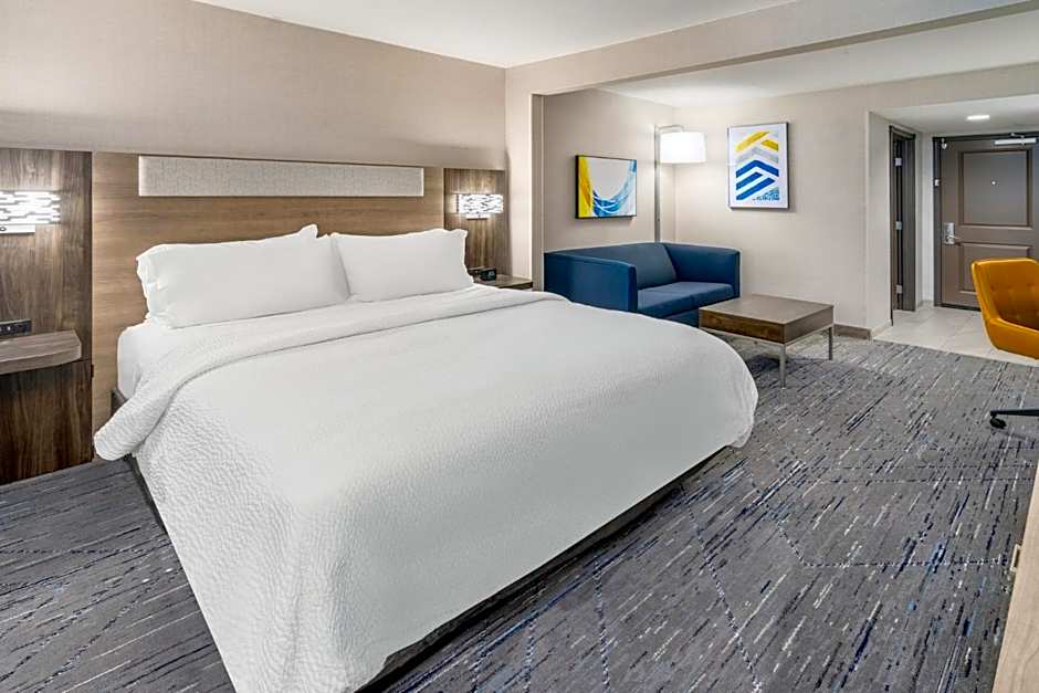 Holiday Inn Express Hotel & Suites Cheyenne By IHG