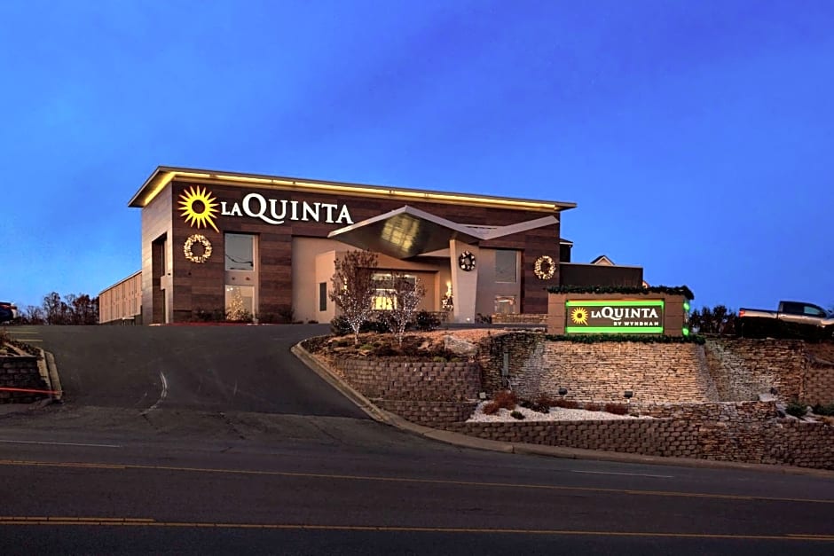La Quinta Inn & Suites by Wyndham Branson