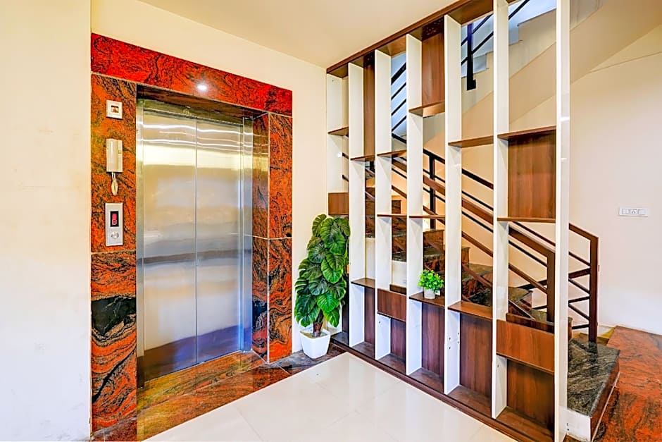 Super Townhouse Oak Mahadevapura Opposite Phoenix Mall