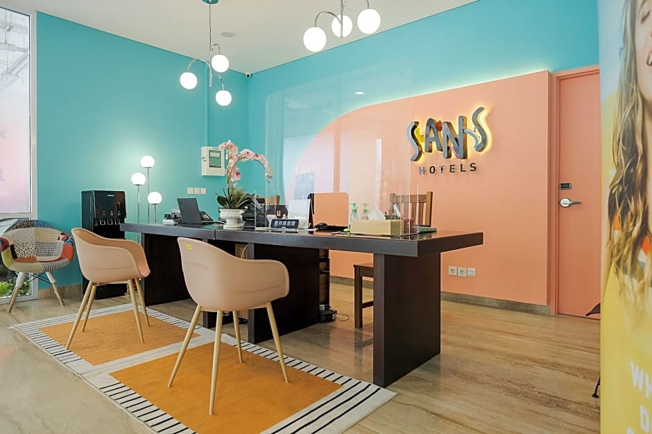 Sans Hotel Puri Indah Jakarta