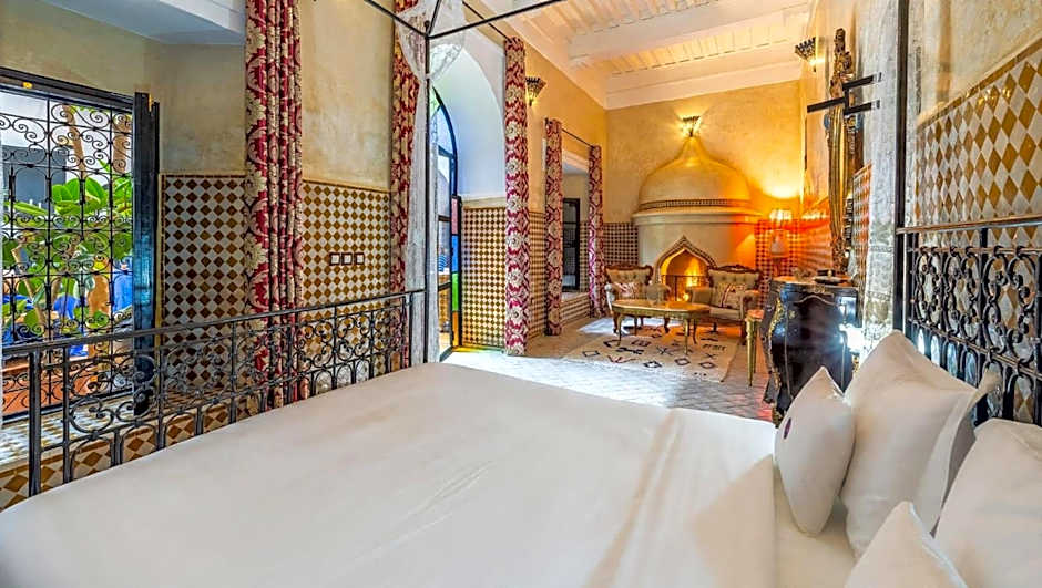 Riad ABBASSIA Marrakech Première - Authentic Medina Experience