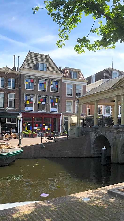 NR22 Leiden