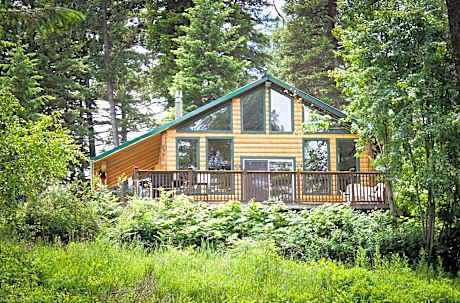 Riverfront Motel & Cabins