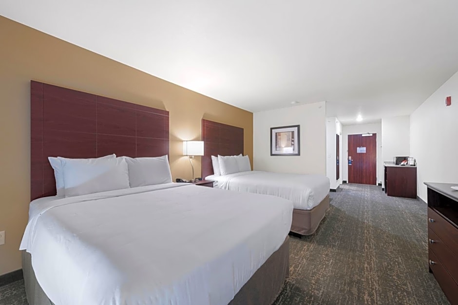 Cobblestone Hotel & Suites - Urbana