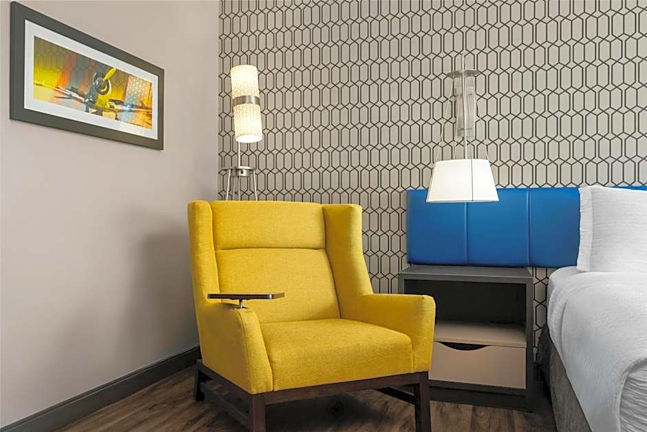 GLo Best Western Enid OK Downtown/Convention Center Hotel