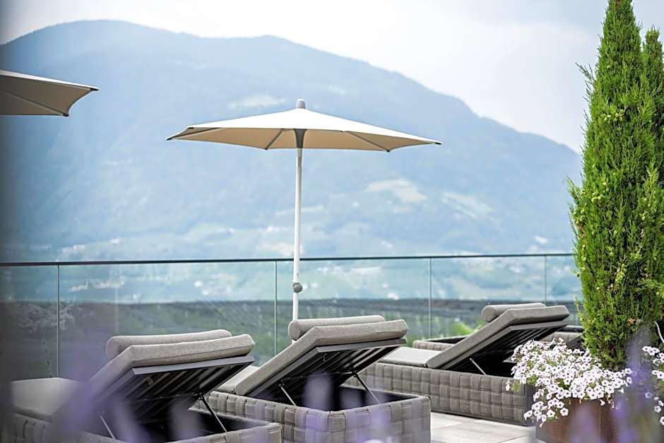 Small & Beautiful Hotel Gnaid