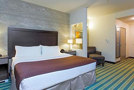 Standard King Room - Non-Smoking