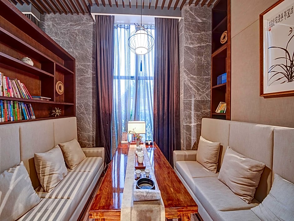 Ramada by Wyndham Leshan