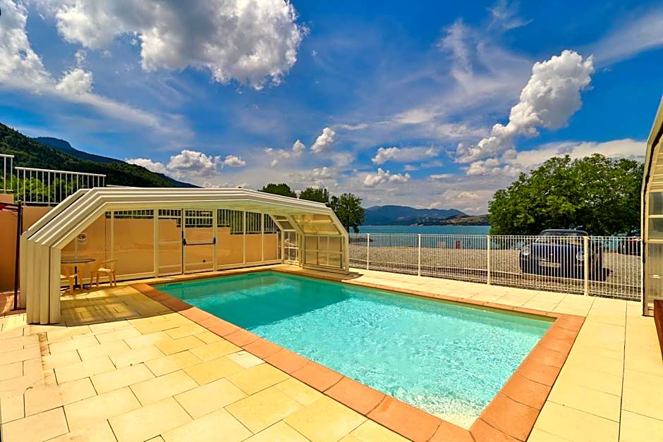 Hôtel Les Flots Bleus