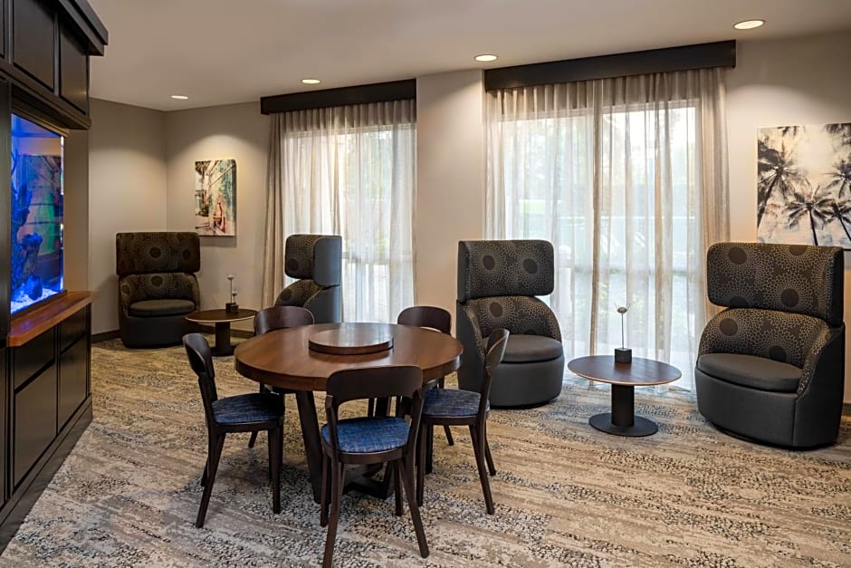 Courtyard by Marriott Fort Lauderdale Airport & Cruise Port
