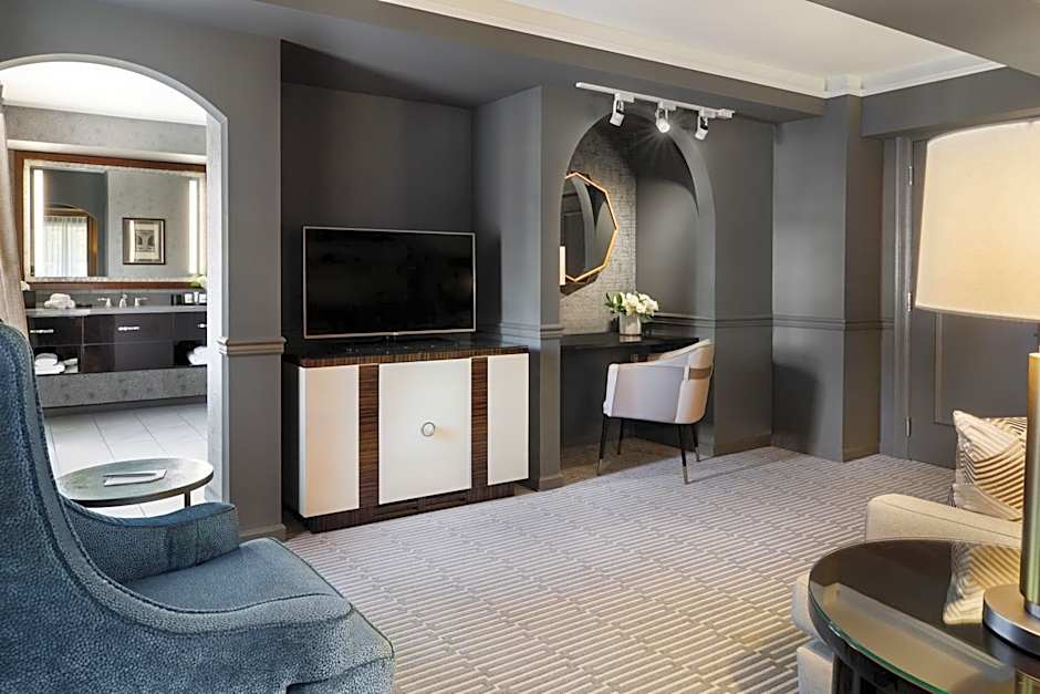 Ambassador Hotel Tulsa, Autograph Collection by Marriott