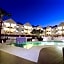 Silver Palms Inn
