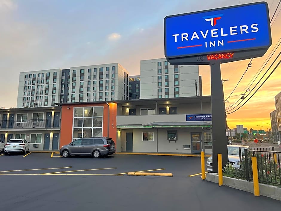 Travelers Inn Eugene University