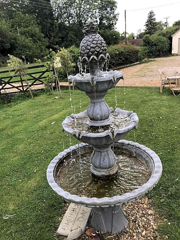 Old Thatch Bambers Green