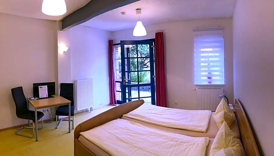 Hof Märkische Heide