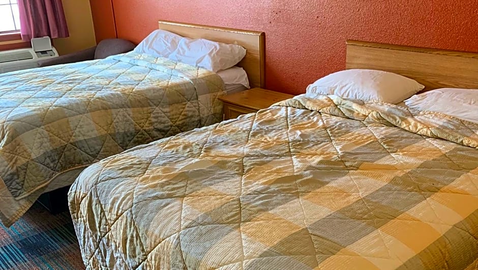 Luxury Inn Forrest City