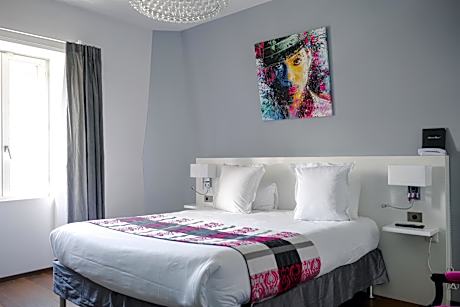 Prestige King Room with Shower - Non-Smoking