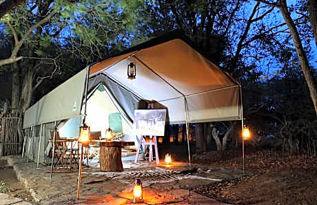 Sable Creek Safari Lodge