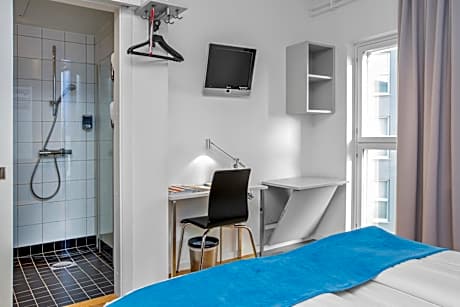 Superior Double Room with Balcony