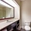 Quality Inn & Suites Quincy - Downtown
