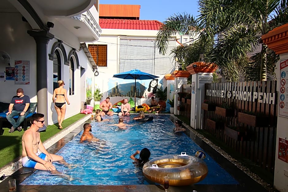 Mad Monkey Phnom Penh