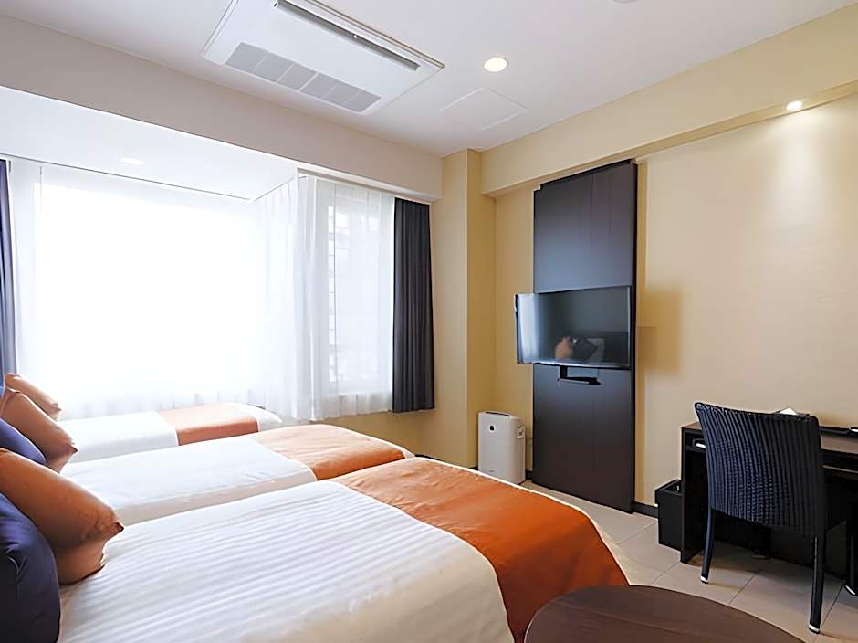 Community & Spa Naha Central Hotel