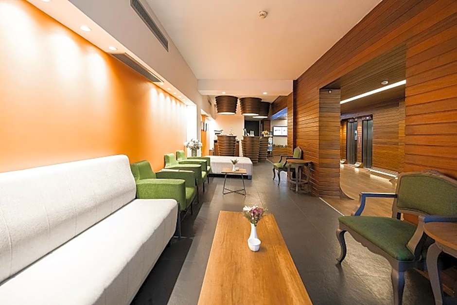 Hotel Beyond
