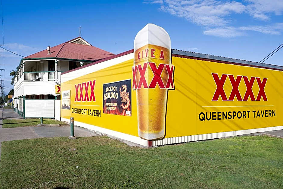 Queensport Hotel
