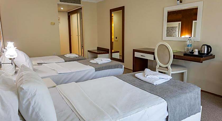 Sentinus Beach Hotel