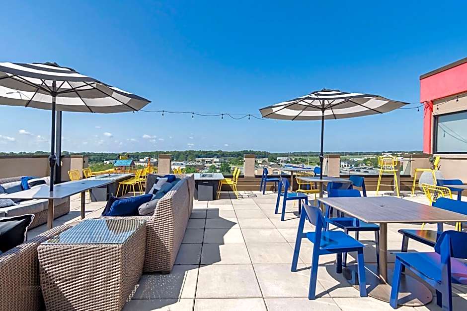 Best Western Plus Executive Residency Rigby's Water World Hotel