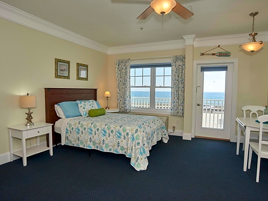 Atlantic Breeze Suites