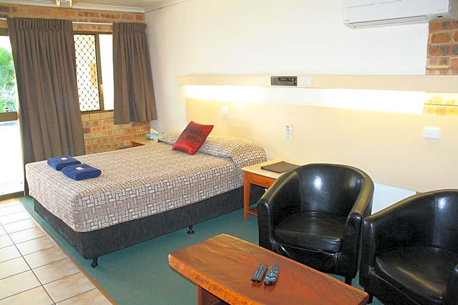 Central Motel Gin Gin