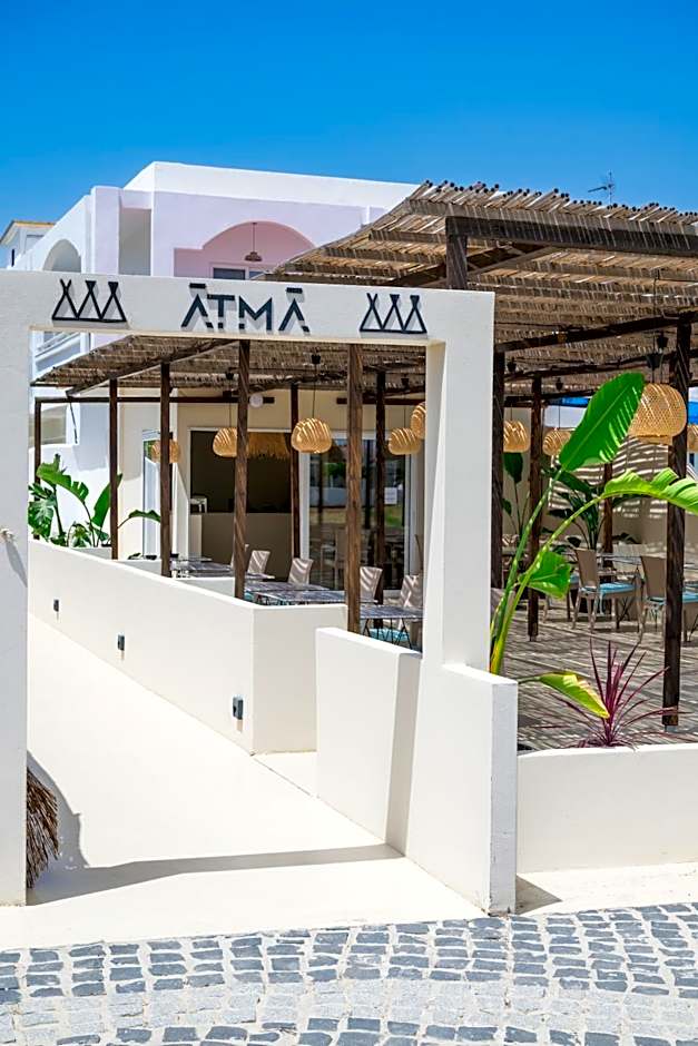 Atma Beach Rooms & Suites