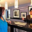 Hampton Inn By Hilton & Suites Winnie