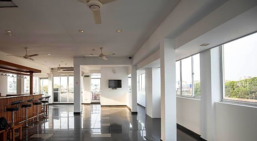 Port View City Hotel