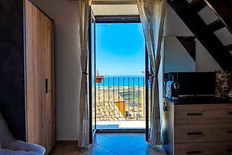 Quadruple Room with Sea View