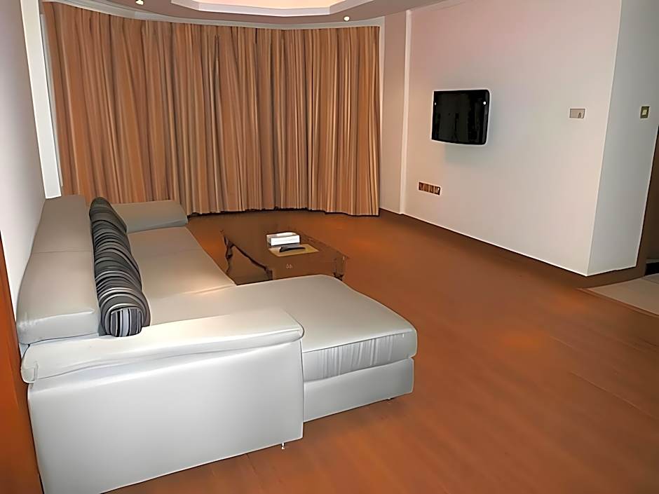 Bahrain Carlton Hotel