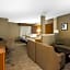 Comfort Suites University