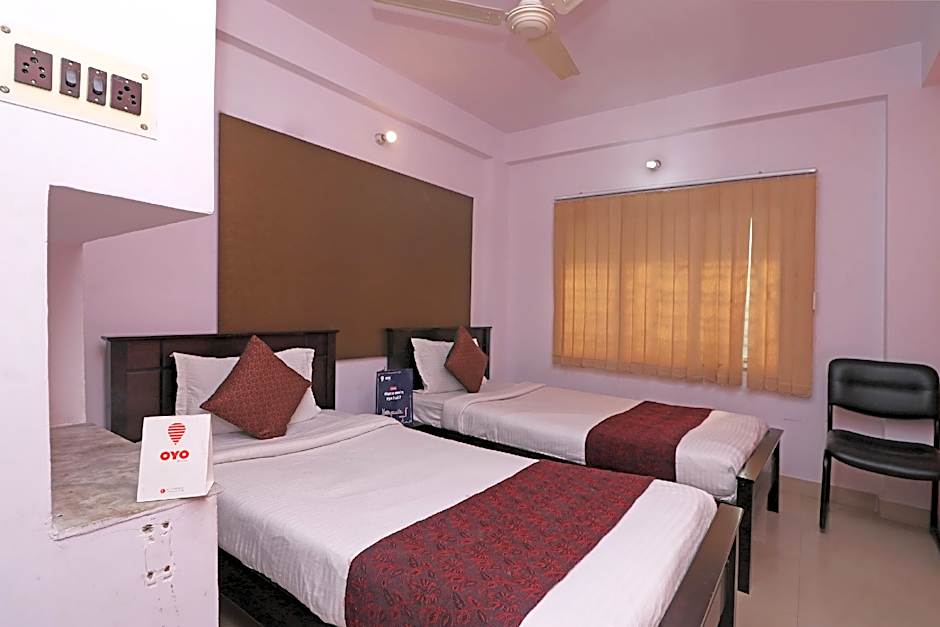OYO 1694 near Nicco Park – Calcutta, LA