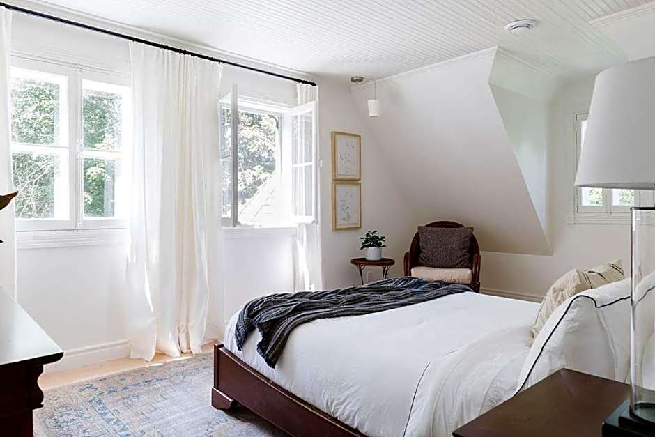 Le Pavillon! Comfort in Nature with spa and fireplaces