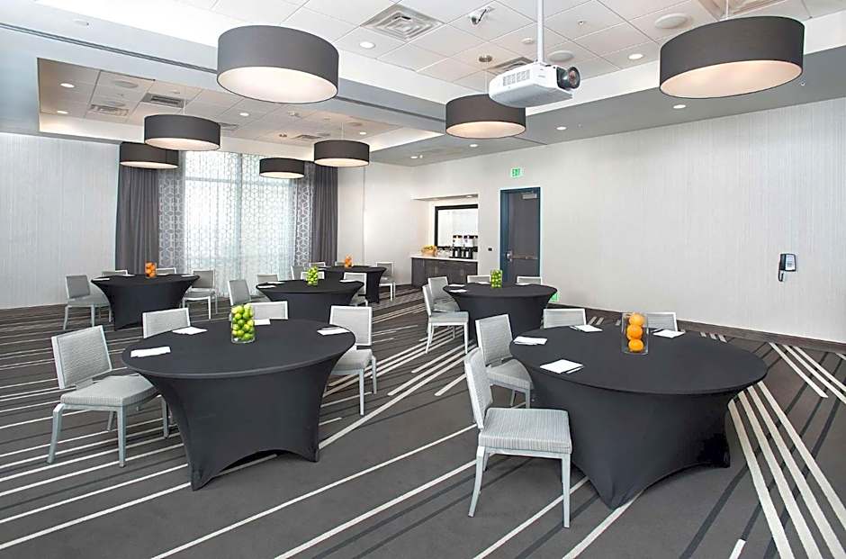 Hampton Inn By Hilton & Suites LAX El Segundo