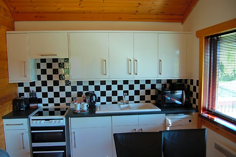 Watermeadow Lakes & Lodges