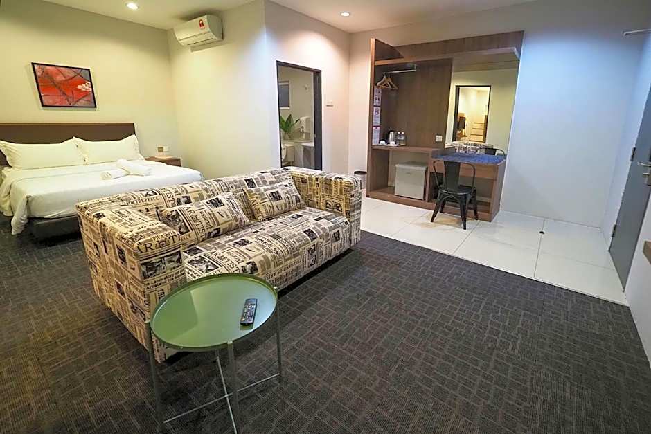 S Boutique Hotel